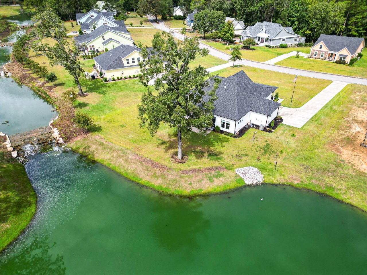 138 Twisted Oak Trail Photo 89