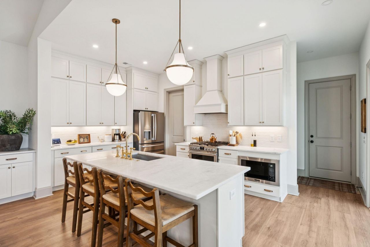 448 Ripple Park Drive Photo 3