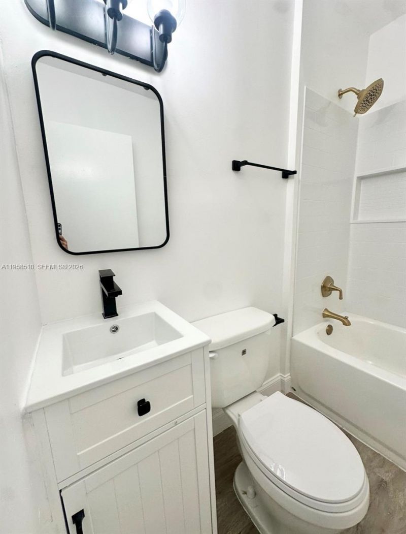 3121 NW 60th St, Miami, FL 33142 Photo