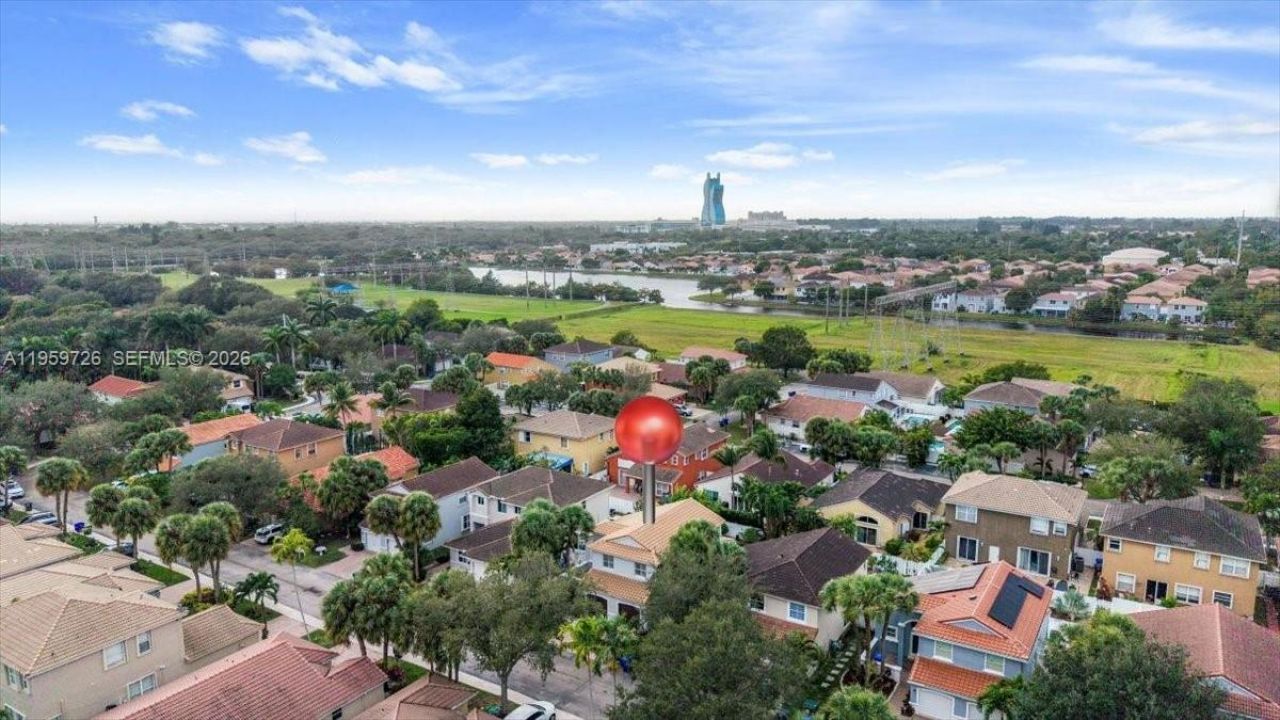 4978 SW 35th Ter, Hollywood, FL 33312 Photo