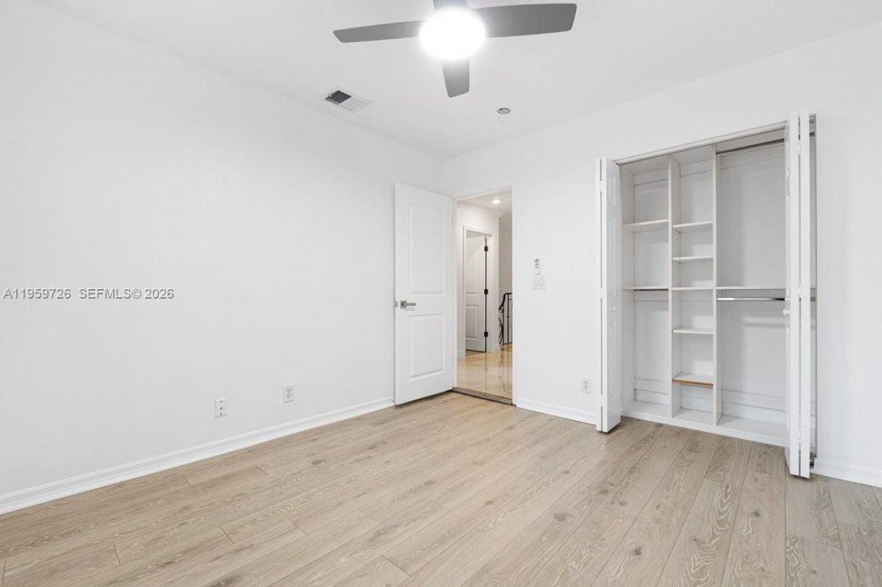 4978 SW 35th Ter, Hollywood, FL 33312 Photo