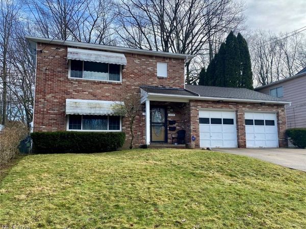 1859 Cromwell Drive, Unit 1859, Akron, OH 44313