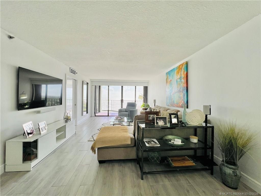 9650 S Ocean Drive, Unit 1409, Jensen Beach, FL 34957 Photo