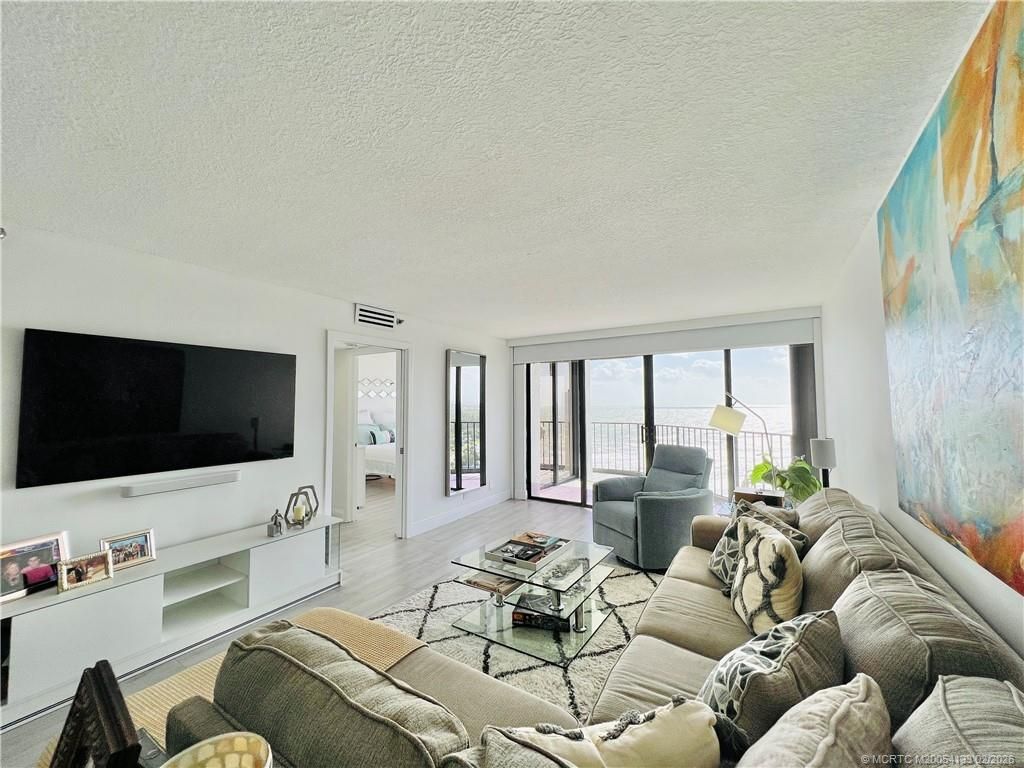 9650 S Ocean Drive, Unit 1409, Jensen Beach, FL 34957 Photo