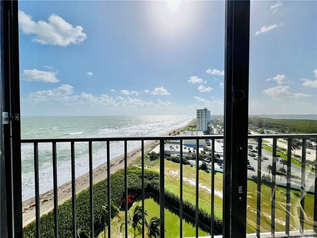 9650 S Ocean Drive, Unit 1409, Jensen Beach, FL 34957 Photo
