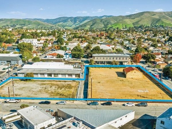 1390 Walker, San Luis Obispo, CA 93401