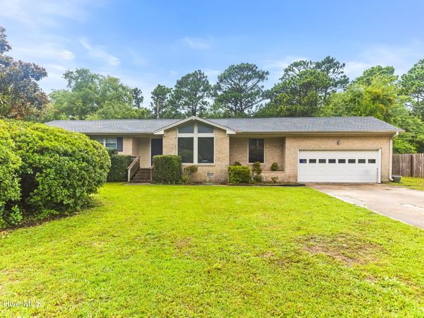 30 S Cardinal Drive, Wilmington, NC 28403