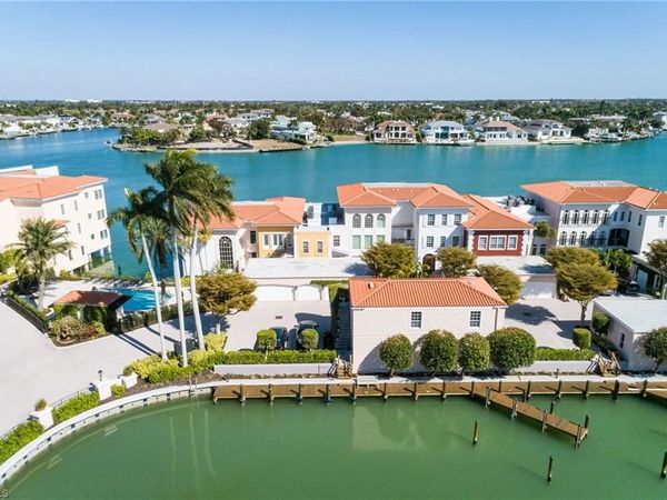 4000 Gulf Shore BLVD N, Unit 1500, NAPLES, FL 34103