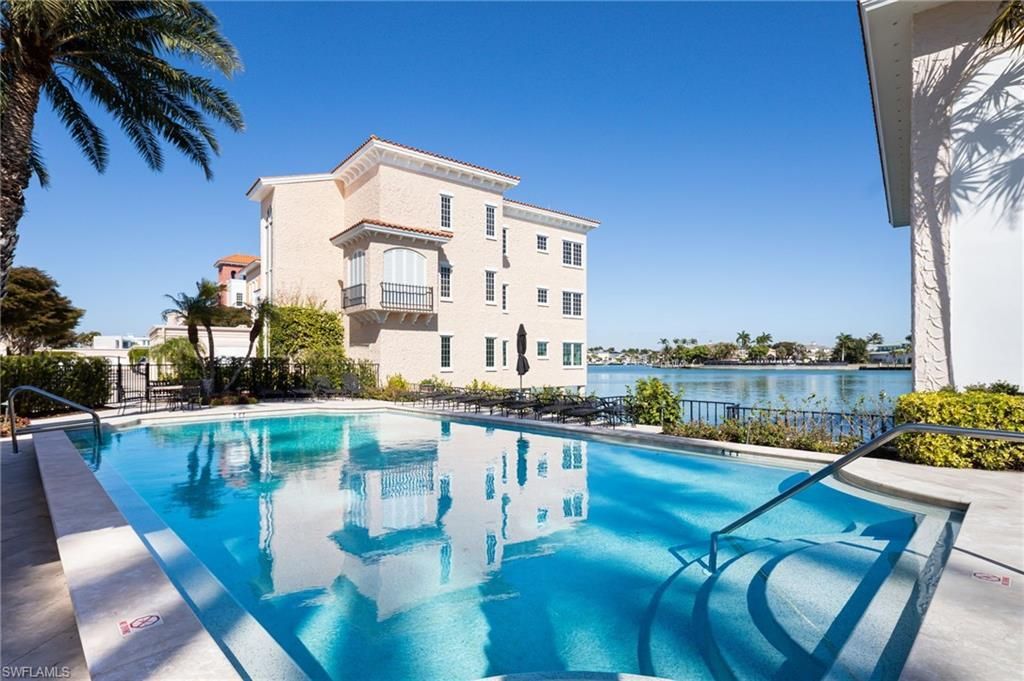 4000 Gulf Shore Blvd N, Unit 1500, Naples, FL 34103 Photo