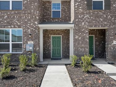 234 Wagon Spoke Way, Unit 17, Fort Worth, TX 76120