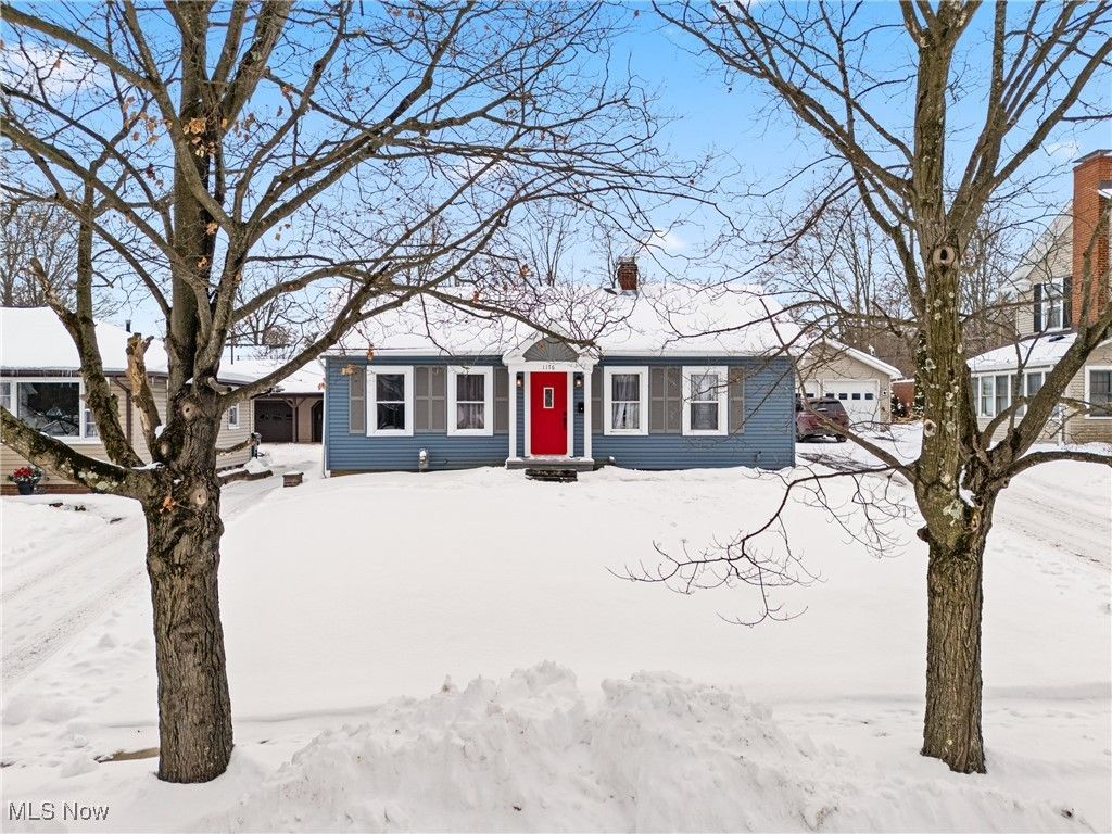 1176 Parkside Drive, Alliance, OH 44601 Main Photo