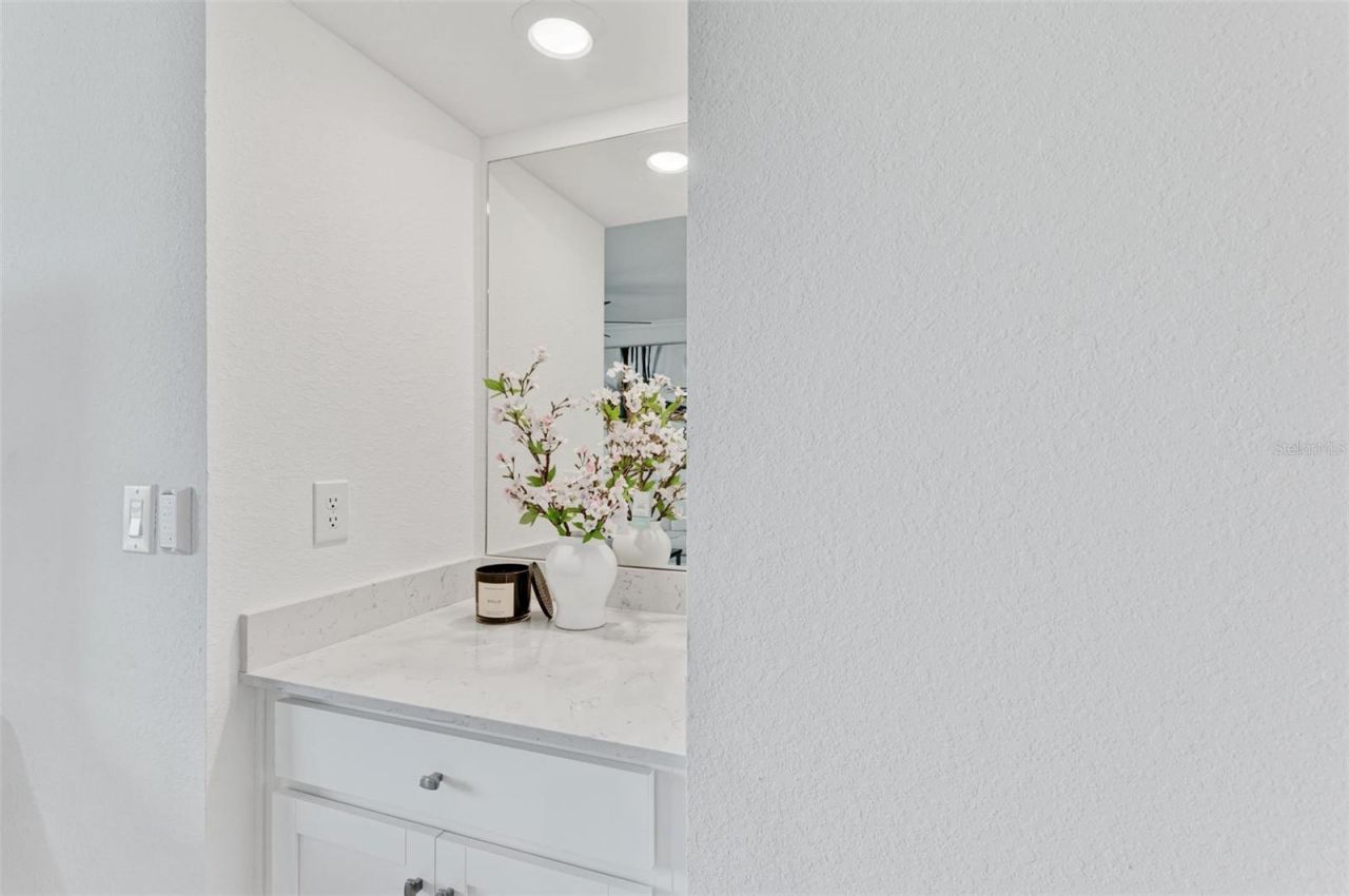 5685 Palmer Circle, Unit 105, Bradenton, FL 34211 Photo