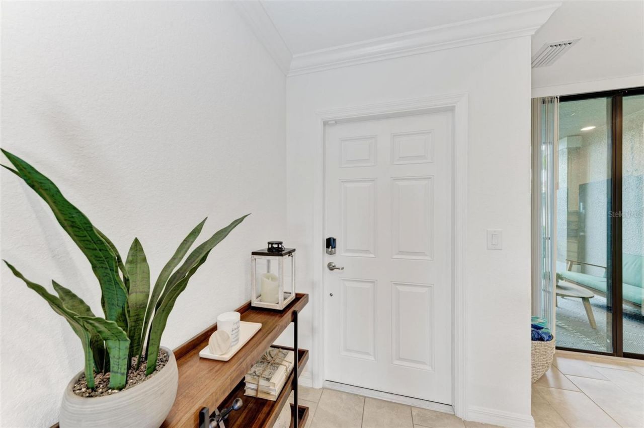 5685 Palmer Circle, Unit 105, Bradenton, FL 34211 Photo