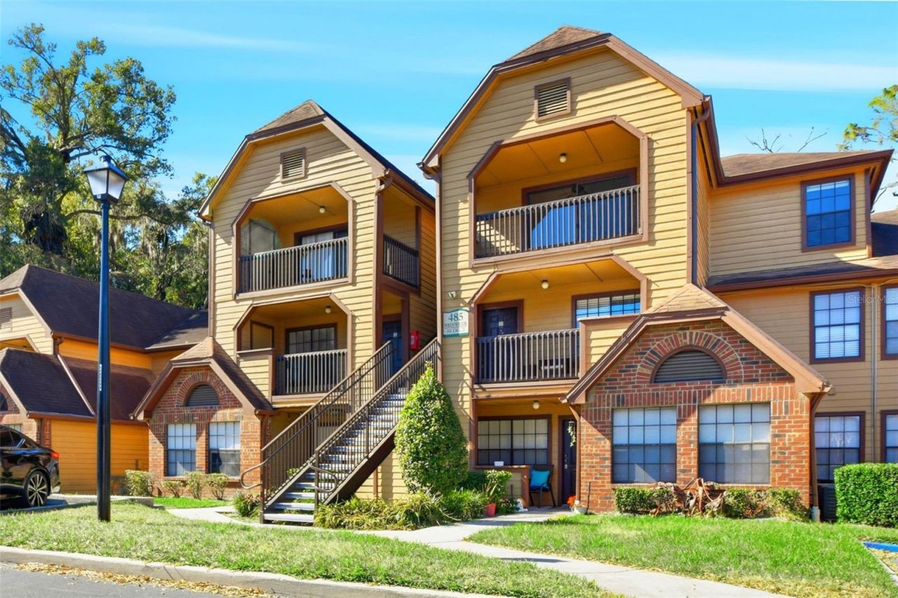 485 Forestway Circle, Unit 303, Altamonte Springs, FL 32701 Main Photo