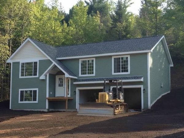 River Road, Kingsley, MI 49649