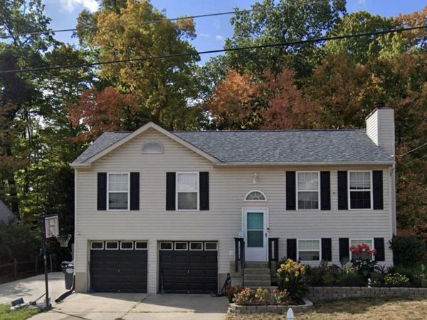 1656 Deer Run Drive, Burlington, KY 41005