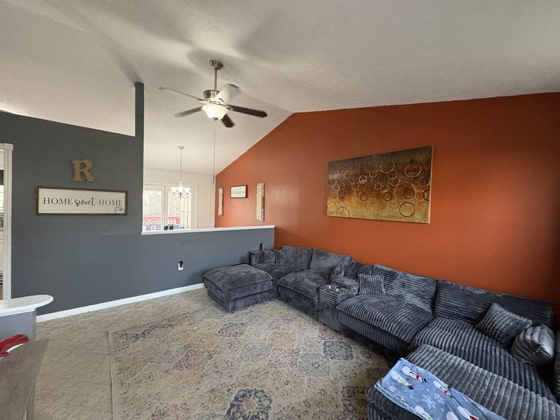 1656 Deer Run Drive, Burlington, KY 41005 Photo 2