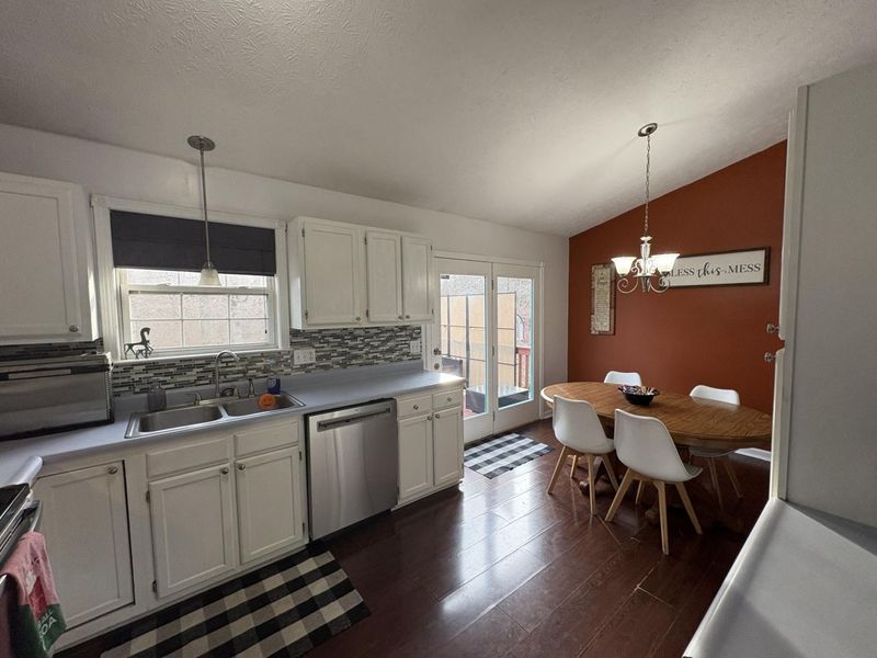 1656 Deer Run Drive, Burlington, KY 41005 Photo 4