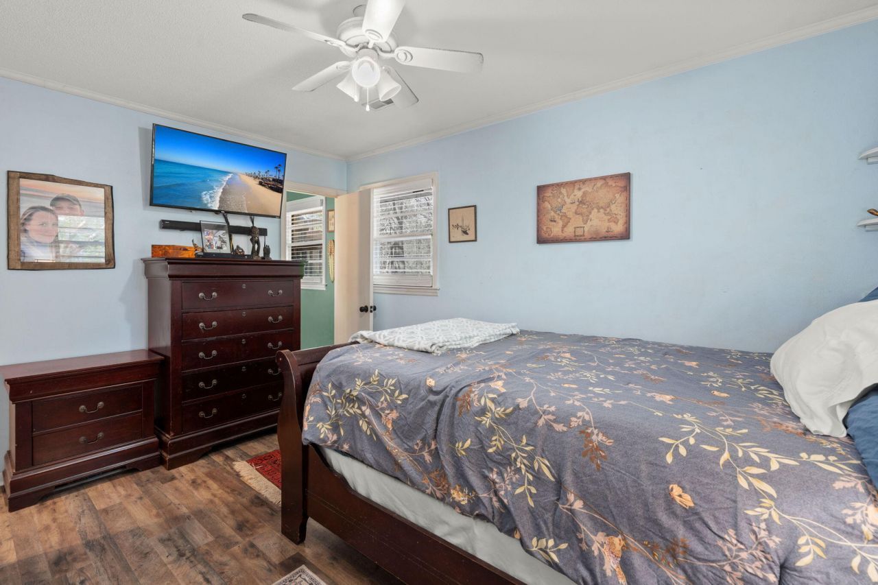 2138 Clayton Street Photo 16