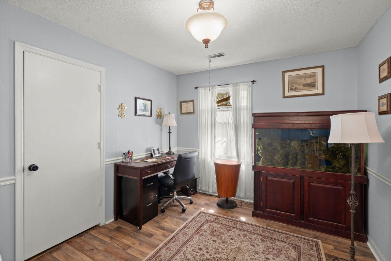 2138 Clayton Street Photo 6