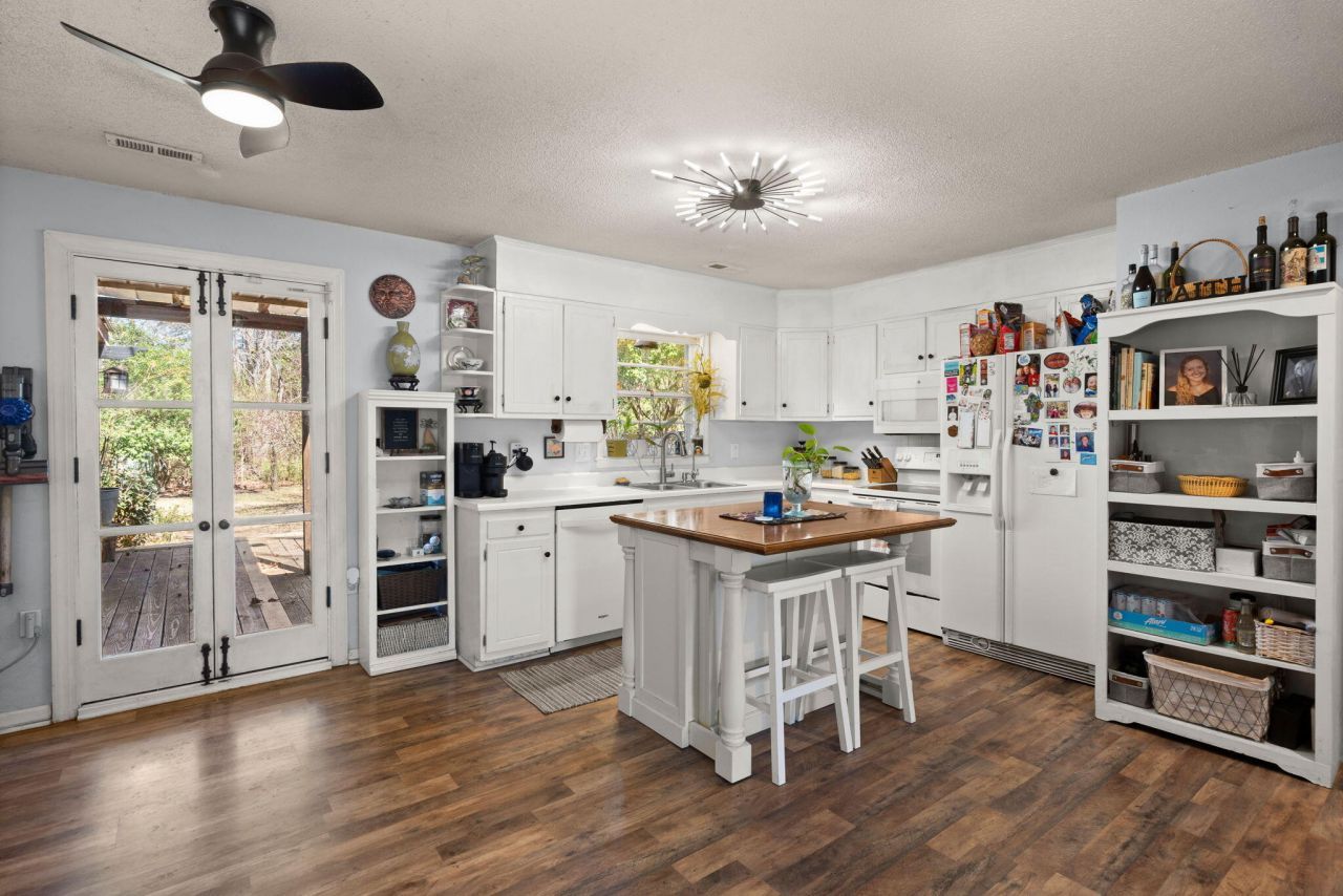 2138 Clayton Street Photo 7