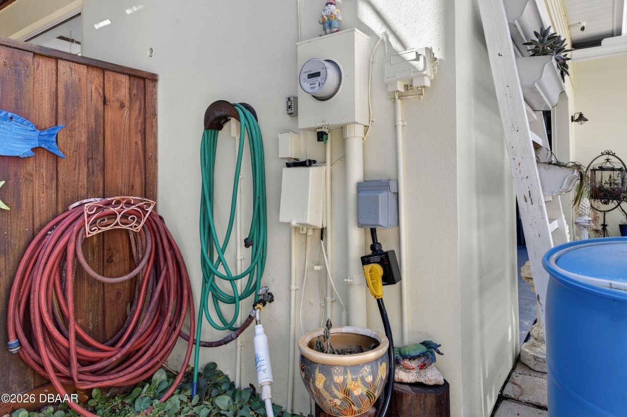 615 Art Center Avenue, New Smyrna Beach, FL 32168 Photo