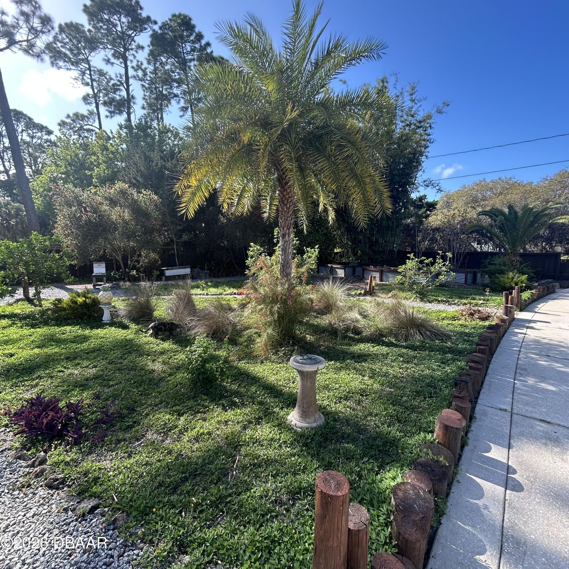 615 Art Center Avenue, New Smyrna Beach, FL 32168 Photo