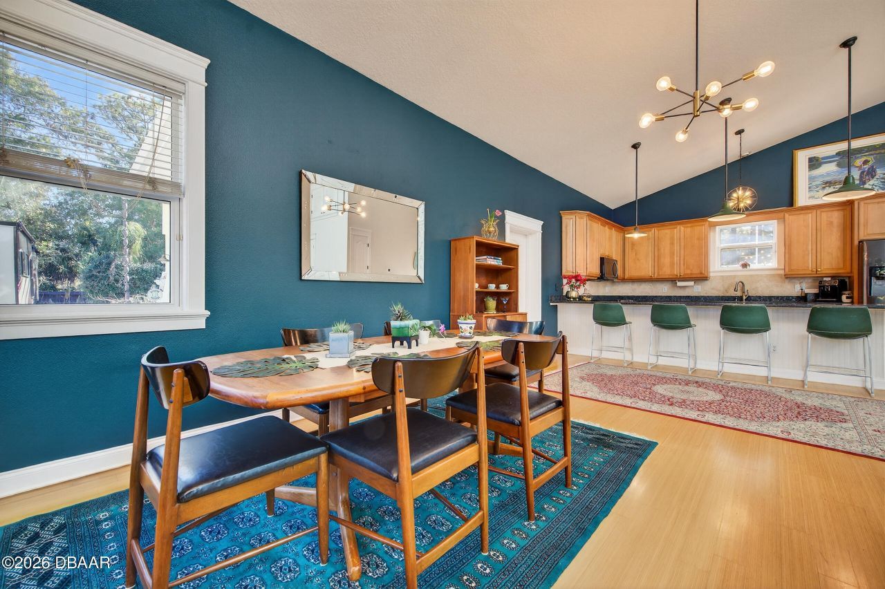 615 Art Center Avenue, New Smyrna Beach, FL 32168 Photo