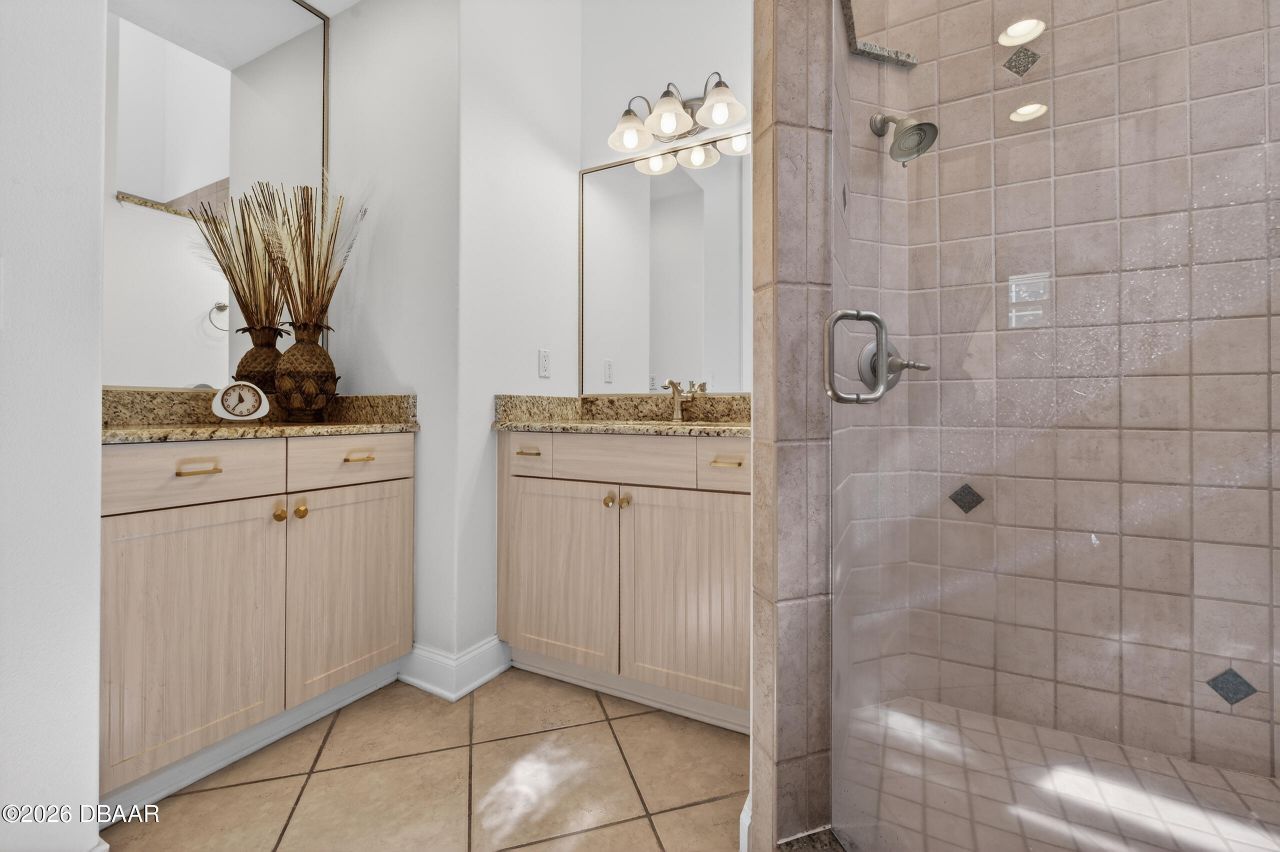 615 Art Center Avenue, New Smyrna Beach, FL 32168 Photo