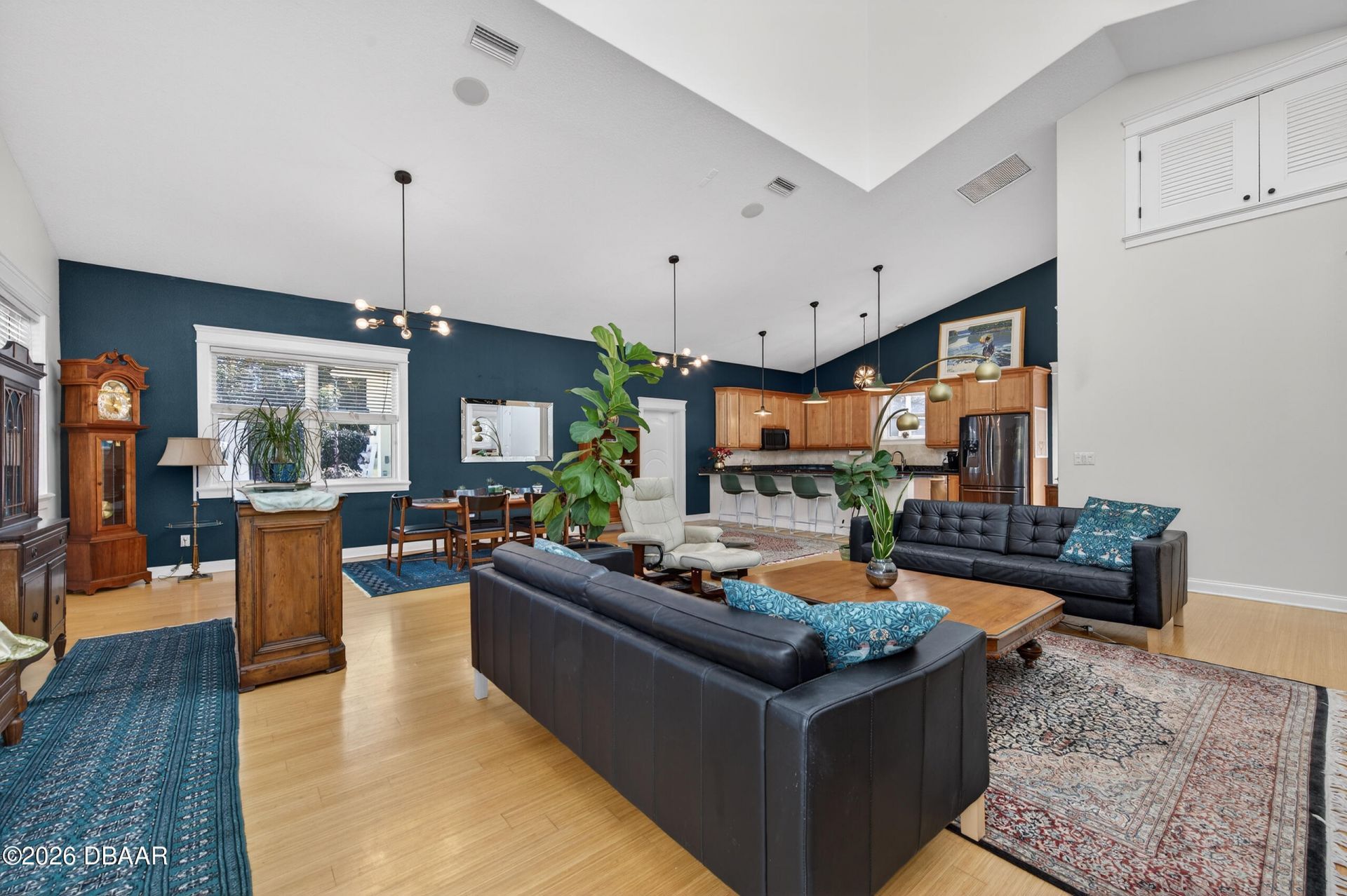 615 Art Center Avenue, New Smyrna Beach, FL 32168 Photo