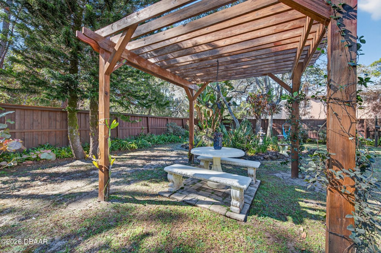 615 Art Center Avenue, New Smyrna Beach, FL 32168 Photo