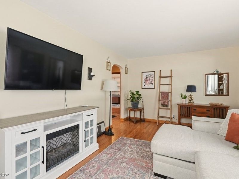 300 Melbourne Avenue, Akron, OH 44313 Photo 11