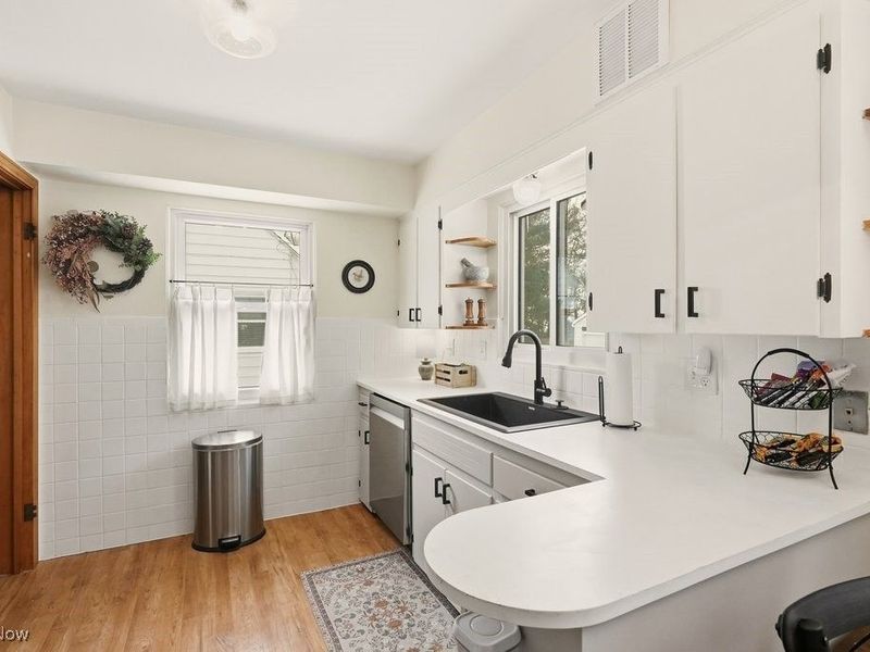 300 Melbourne Avenue, Akron, OH 44313 Photo 17