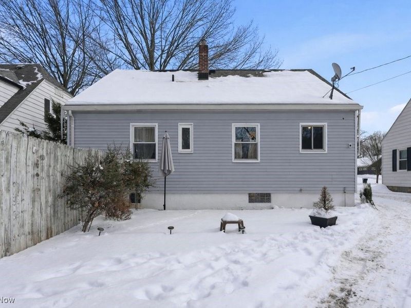 300 Melbourne Avenue, Akron, OH 44313 Photo 4