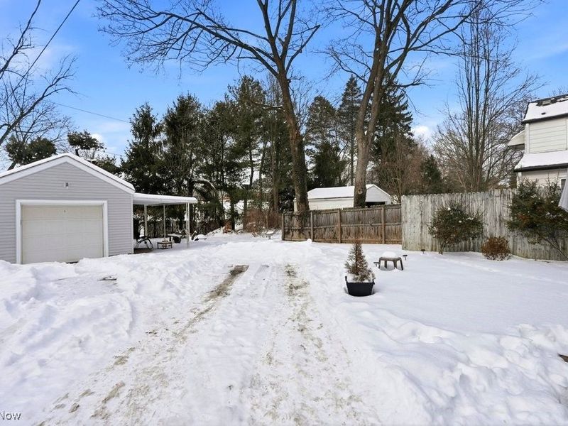 300 Melbourne Avenue, Akron, OH 44313 Photo 5