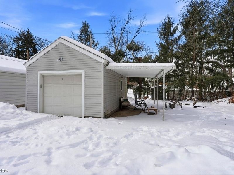 300 Melbourne Avenue, Akron, OH 44313 Photo 6