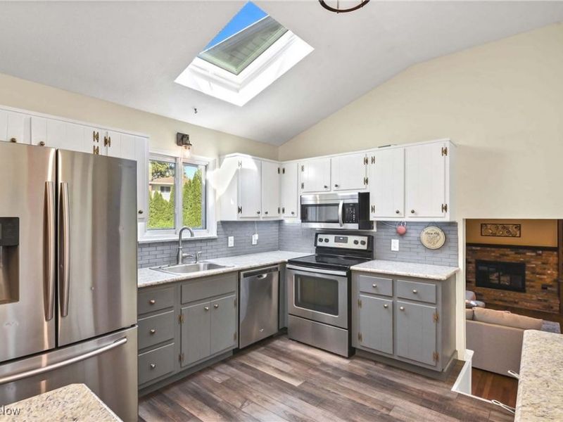 22503 Sandy Lane, Fairview Park, OH 44126 Photo 15