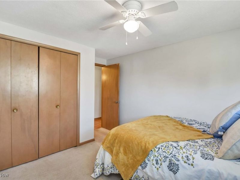 22503 Sandy Lane, Fairview Park, OH 44126 Photo 32