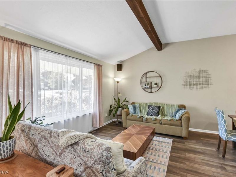 22503 Sandy Lane, Fairview Park, OH 44126 Photo 5