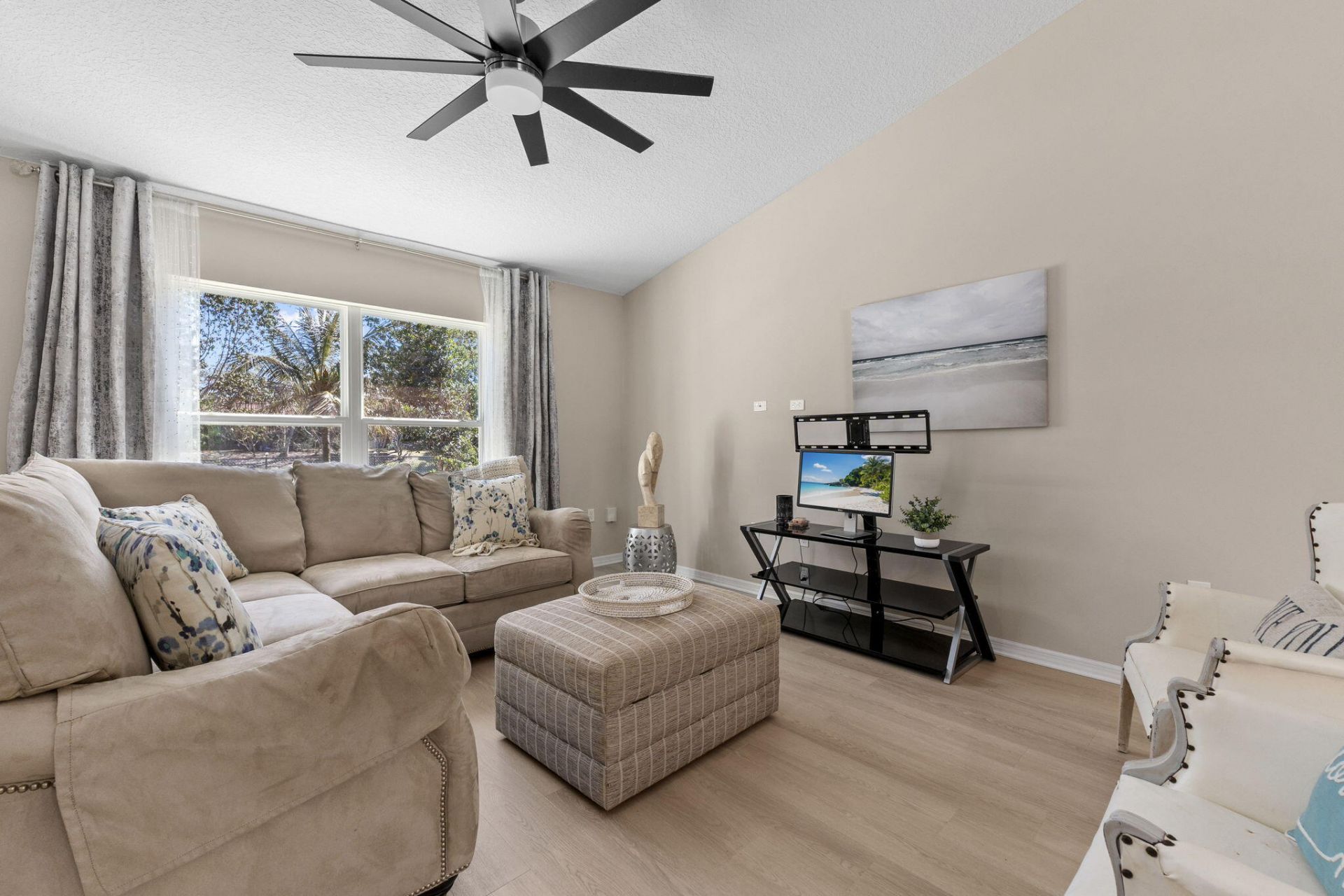 2373 SE Rock Springs Drive, Port Saint Lucie, FL 34952 Photo