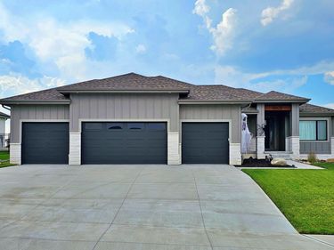 11602 South 116th Street, Papillion, NE 68046