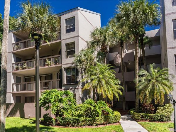 8810 SW 132nd Pl, Unit 404DN, Miami, FL 33186