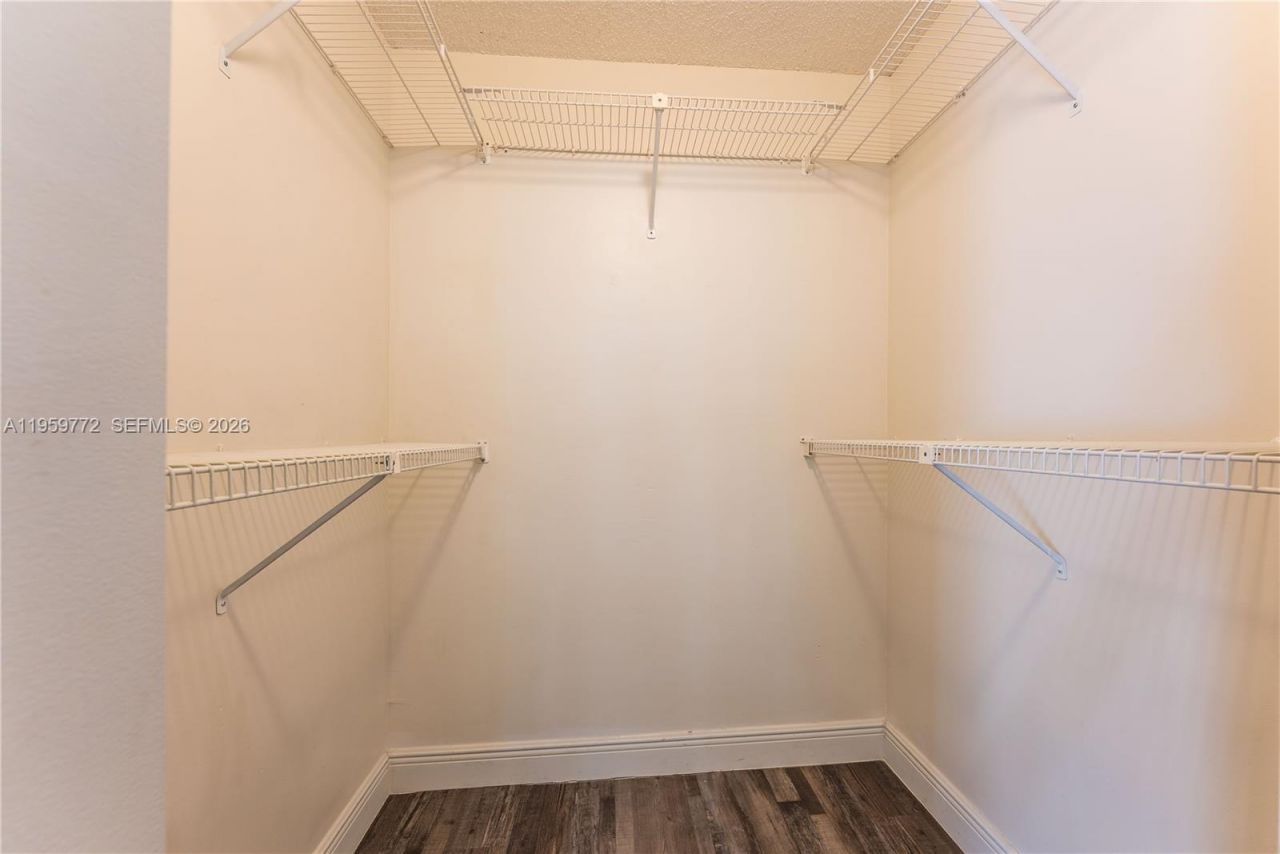 8810 SW 132nd Pl, Unit 404DN, Miami, FL 33186 Photo