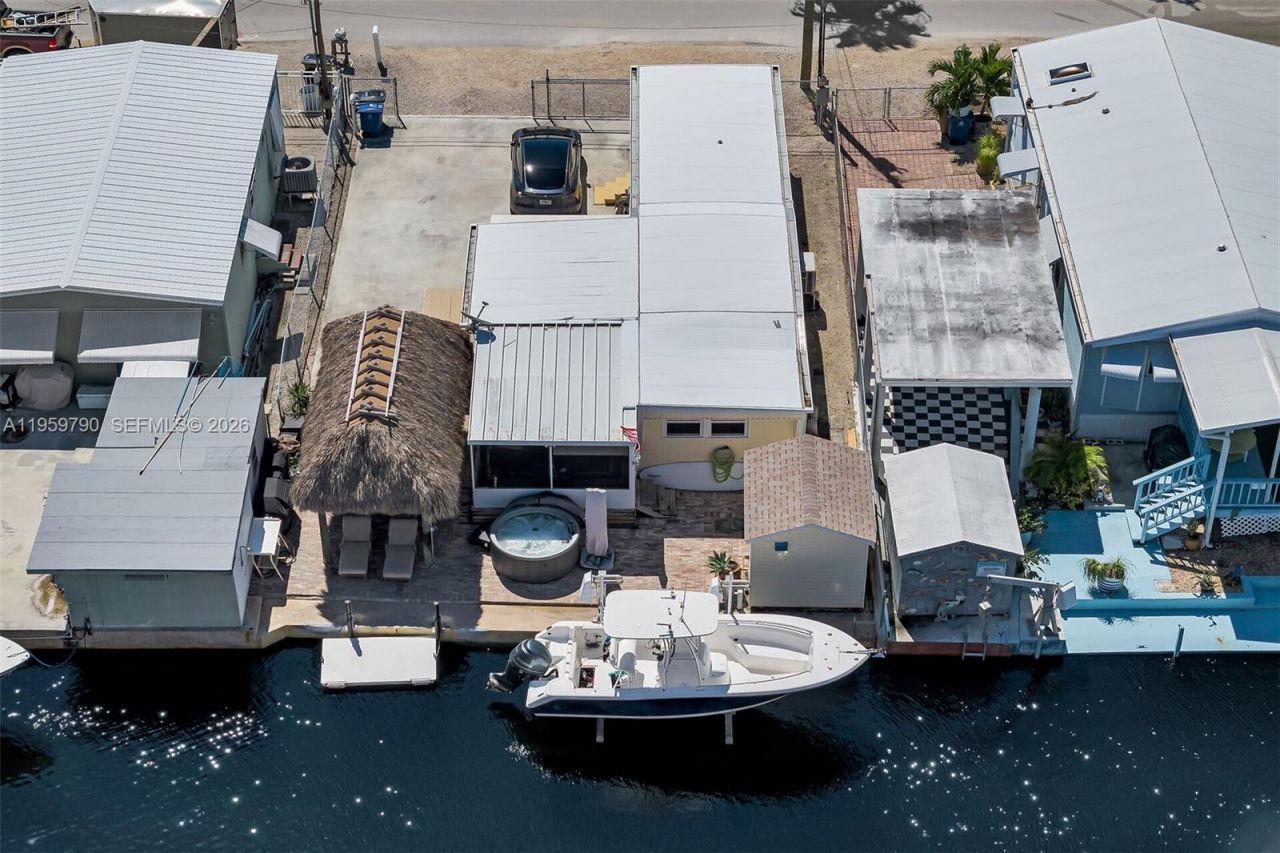 209 Buttonwood Ave, Key Largo, FL 33037 Photo