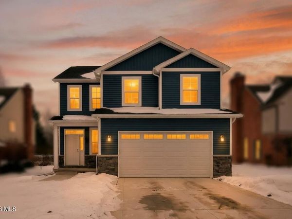 9520 Sheffield Road, Perrysburg, OH 43551