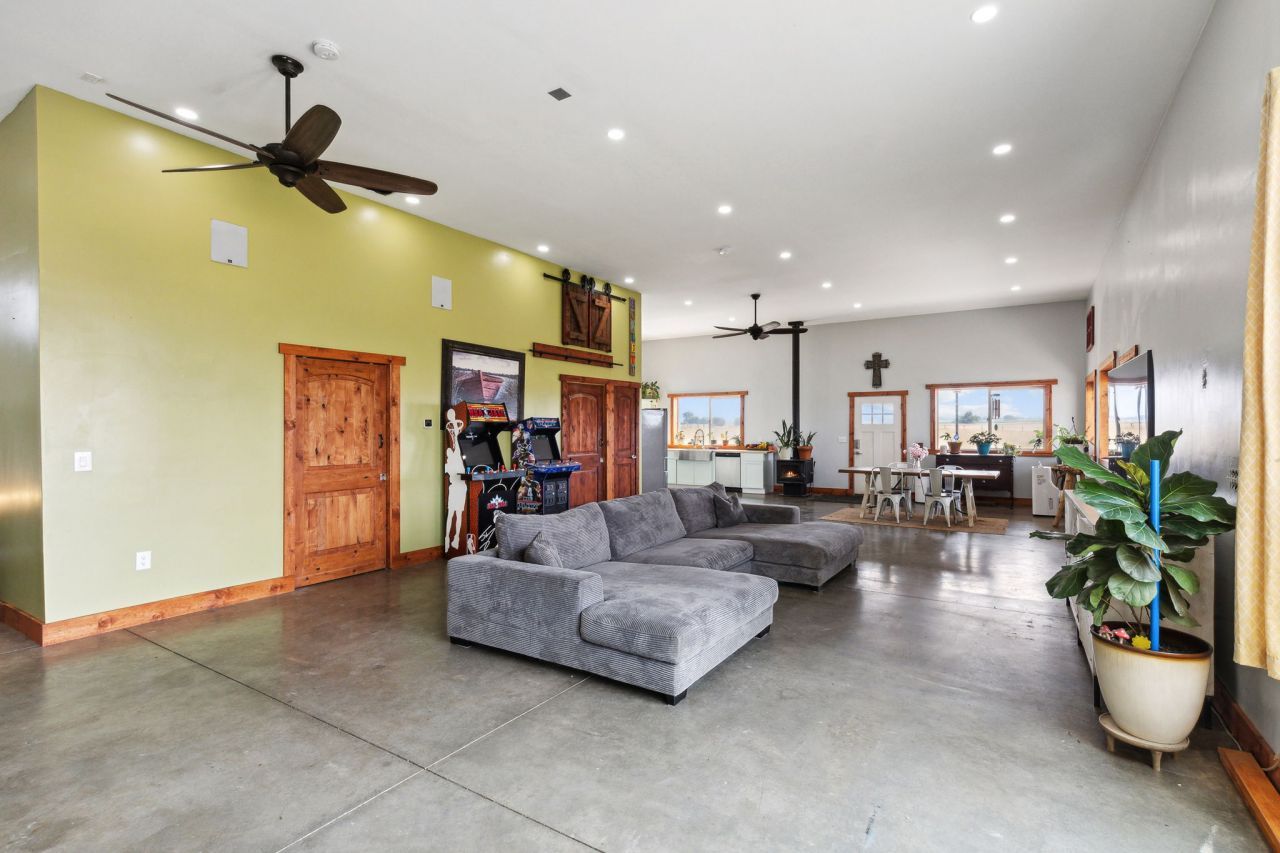 57417 Lower Crossing Road, Saint Ignatius, MT 59865 Main Photo