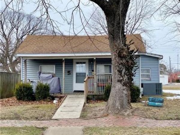 609 N Smelter Street, Pittsburg, KS 66762