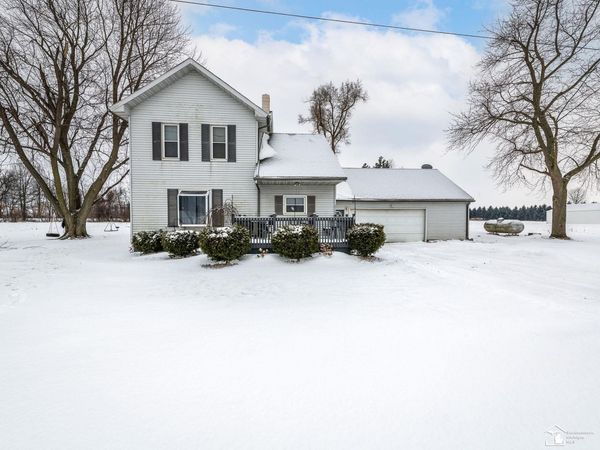 19135 Ida Center Road, Petersburg, MI 49270