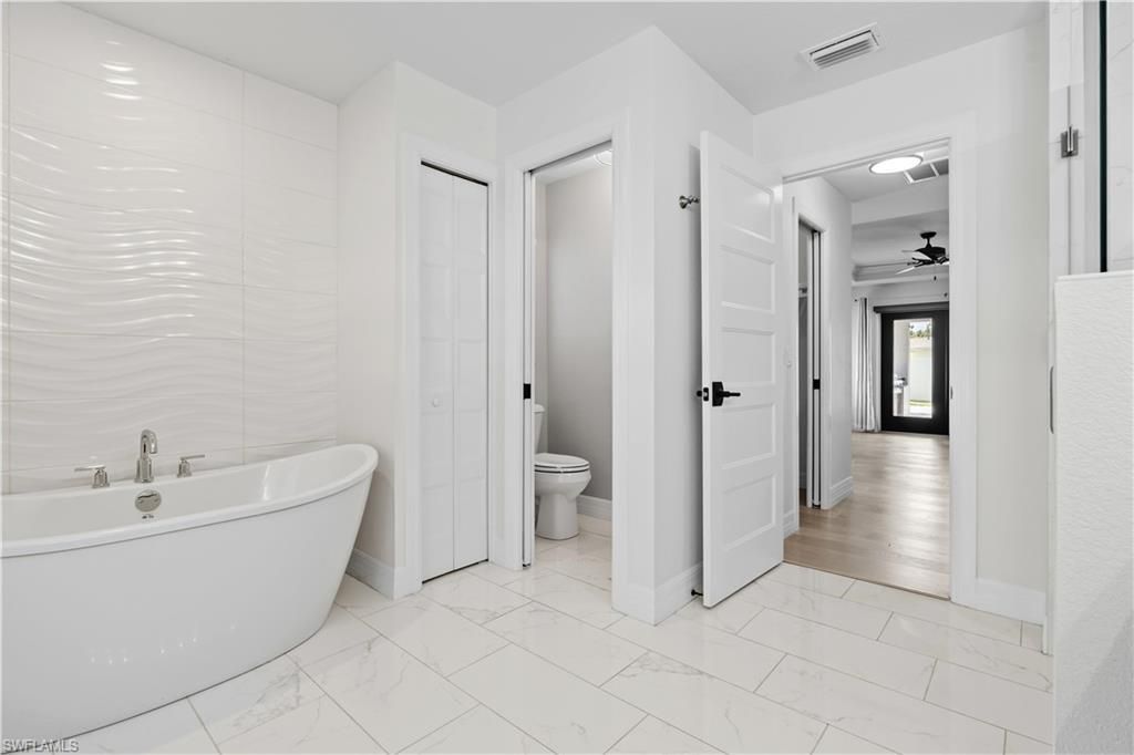 2415 W Price Blvd , North Port, FL 34286 Photo