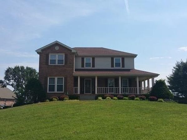 991 HAGGARD DR , Clarksville, TN 37043